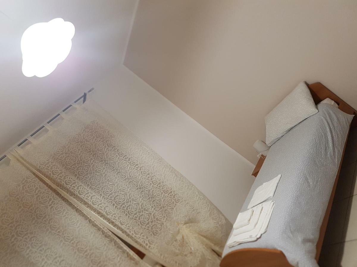 מלון Ostellato La Maison Verte מראה חיצוני תמונה